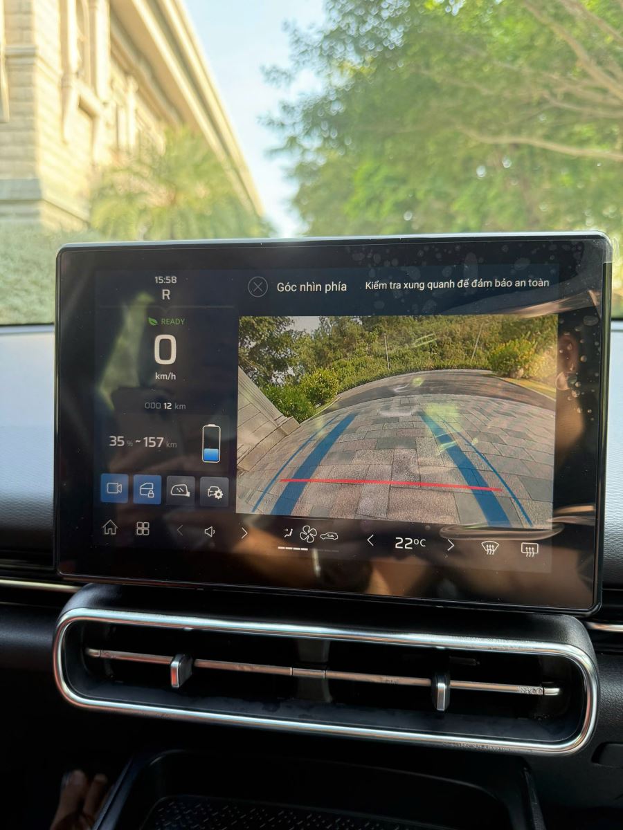 chi-tiet-xe-limo-green