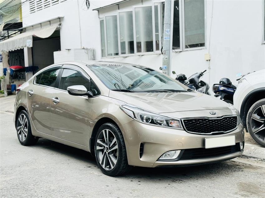 KIA CERATO 1.6 AT 2017 còn rất mới