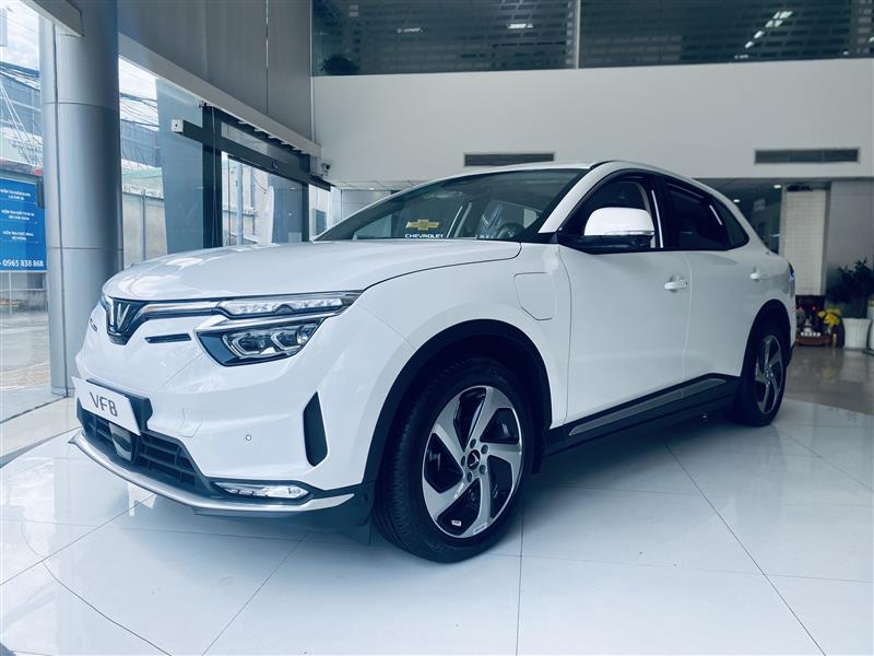 [tháng 4 - 2023] Giá lăn bánh VF 8 và khuyến mãi xe VF 8 mới nhất