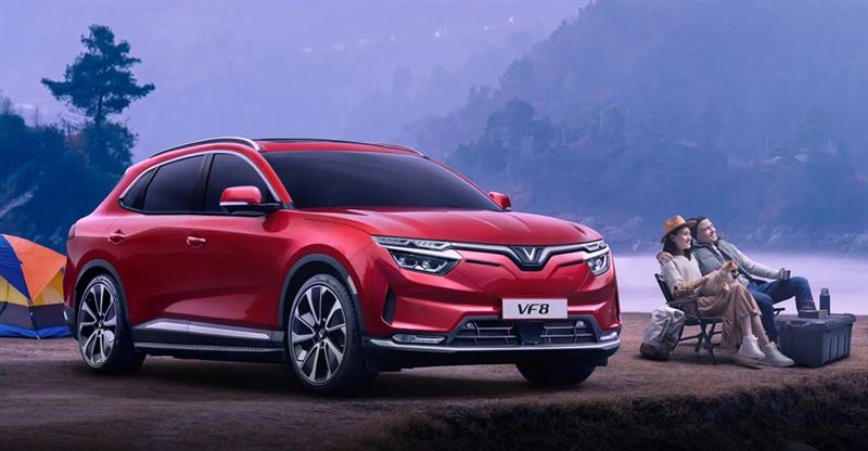 Chính sách bán hàng ưu đãi với VinFast VF 8 từ ngày 26/10/2022